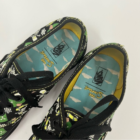 Vans X Simpsons YOUTH 4 Authentic Glow 0563 Bart black lace up - Picture 2 of 9